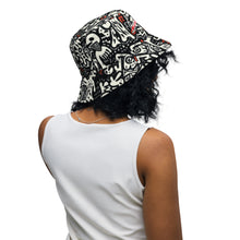 Charger l'image dans la galerie, George Isaiah Warrior Reversible bucket hat